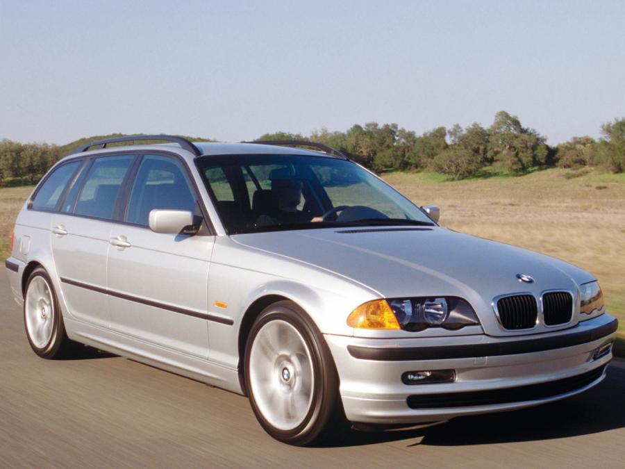  BMW 323i Touring 1998 года  (фото 3 из 7)